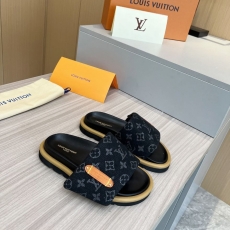 Louis Vuitton Slippers